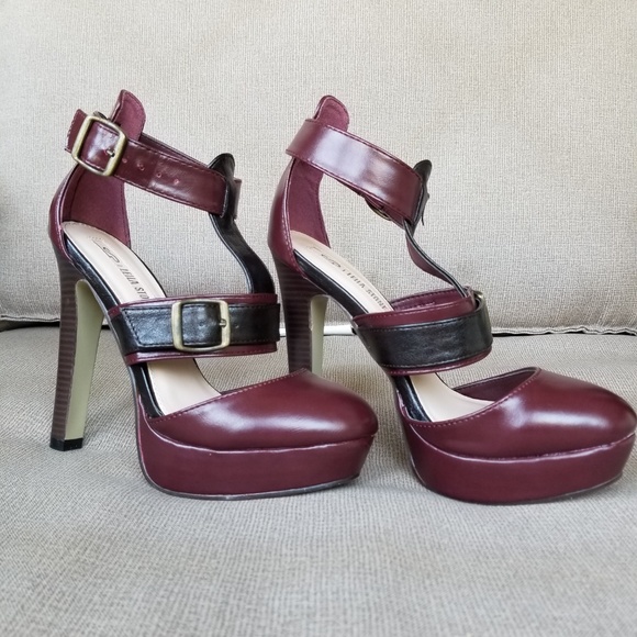 Leila Platform Sandals - Picture 5 of 6